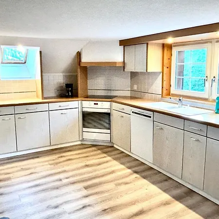 Wunderschoene Maisonette-ferienwohnung In Stattlichem Toggenburgerhaus Sankt Peterzell